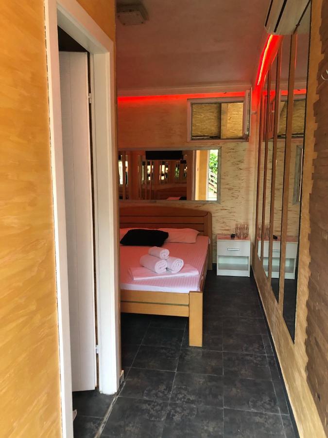 Spa Secret Apartmani Belgrad Exterior foto